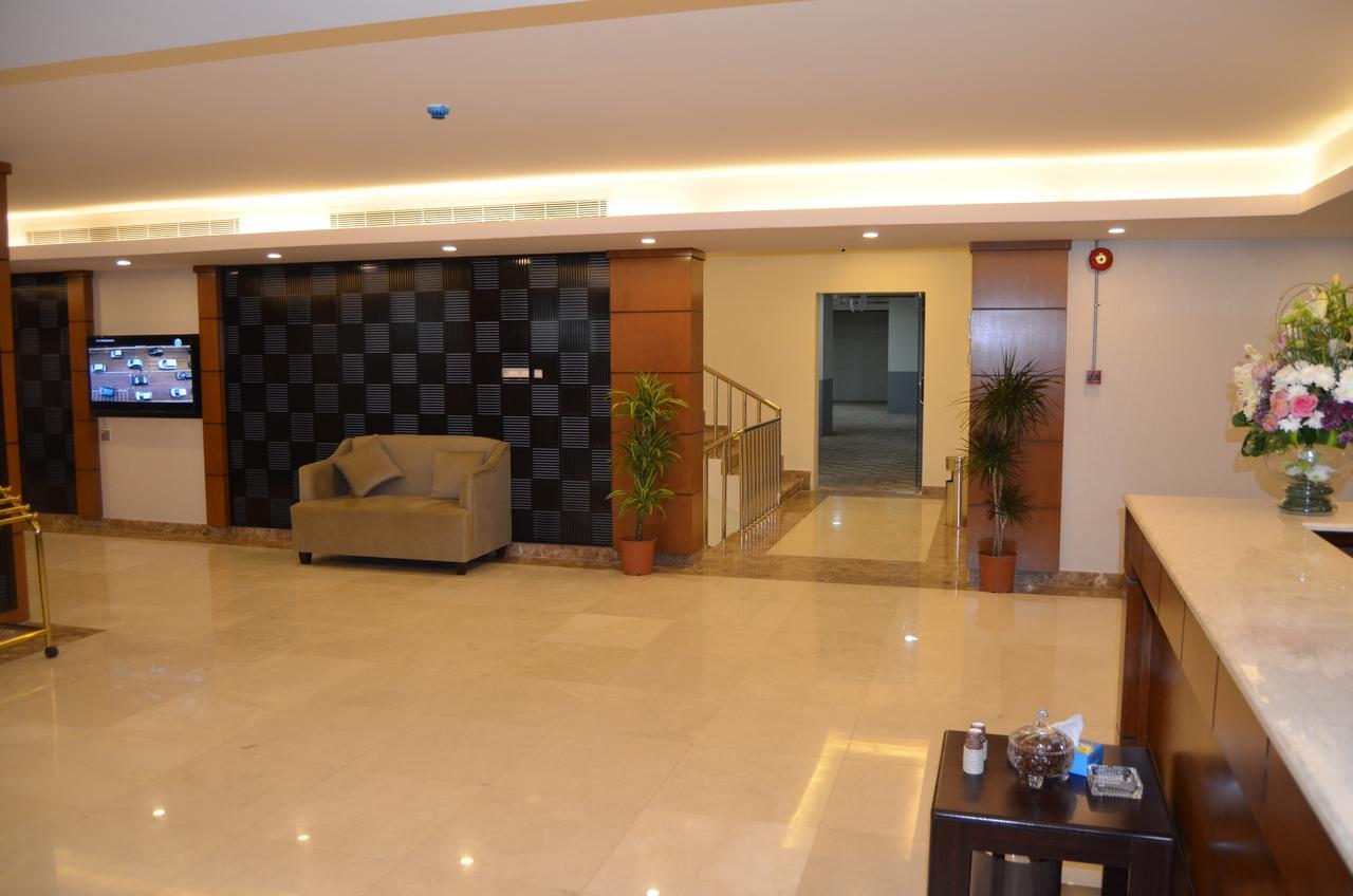 Lina Park 4 Aparthotel Al Khobar Exterior photo