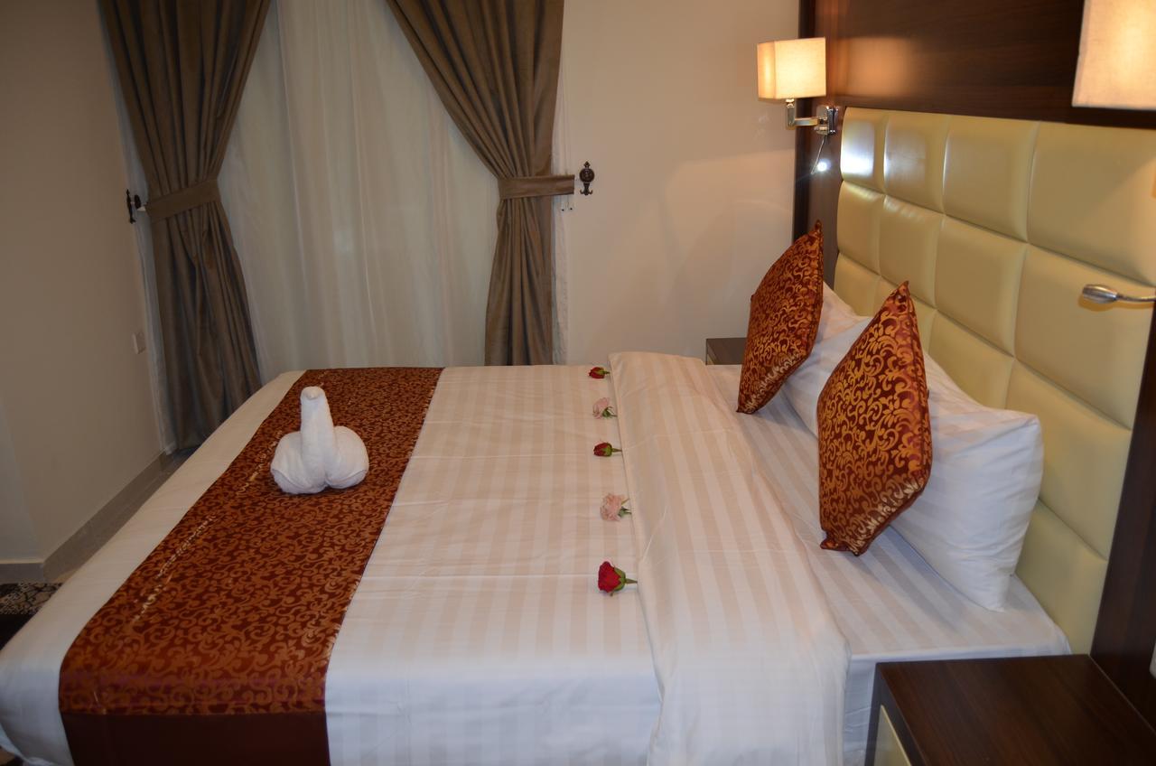 Lina Park 4 Aparthotel Al Khobar Exterior photo